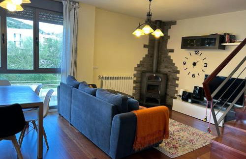 Apartamento Cosy. Bonito y Acogedor Duplex - Foto 3