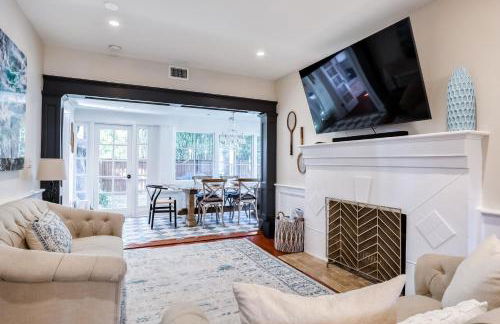 Extraordinary Old Florida home with designer interior & backyard treehouse - Foto 12