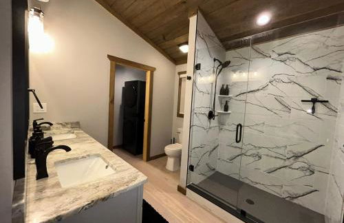 Lux Blue Ridge Cabin, Hot tub, Swing, PingPong! - Foto 74