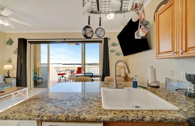 The BC Resort on the Water - Photo 19