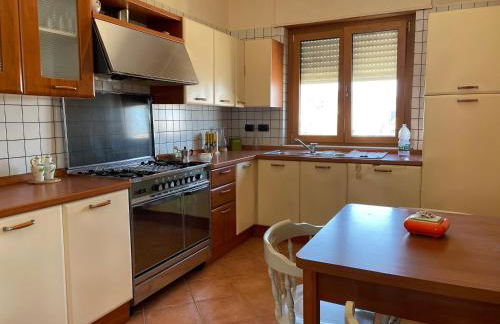 Attico con terrazza sul porticciolo turistico di Vibo Marina - Foto 21