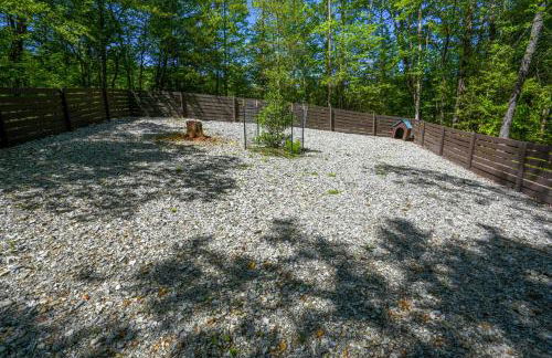 The Big Little Cabin - Hot Tub & Playground - Foto 30