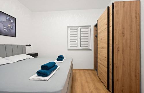 House Villa Zvonko Near NP Krka - Foto 16