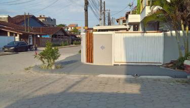 Casa com 3 dormitorios - Foto 5