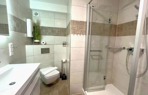 Skriien Mö TOP-Fewo 4 Sterne 5 Min zum Strand Balkon 2 SZ TG Zentrum - Foto 23