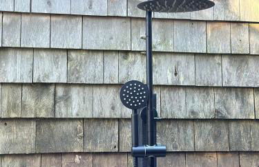 1850s Maine Farmhouse featured in Condé Nast Traveler with 11 Acres Near Water - Foto 58