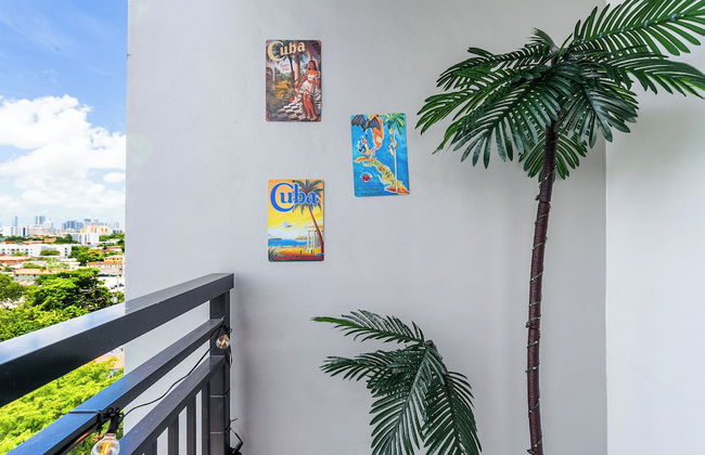 New 3 Bed 2 Bath In The Little Havana - Photo 22