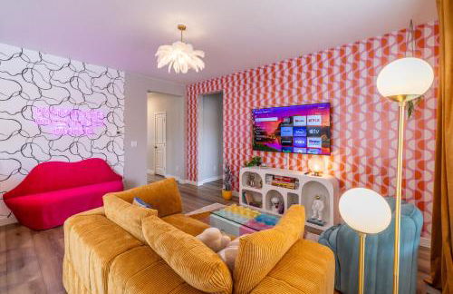 Near Airport, 3BR, Stock Tank Pool, Mini-Golf, Game Rm - Foto 1