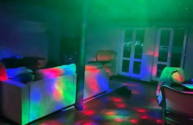 Dworek nad jeziorem z prywatną plażą - Photo 16