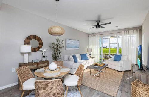 Rare New 2 bed 2 bath Golf View in Naples - Foto 1