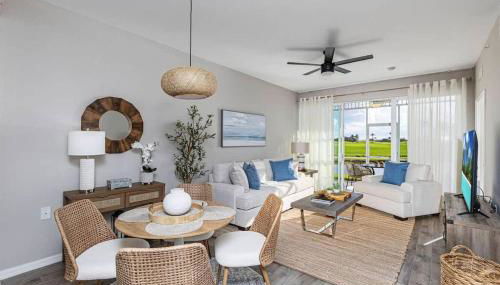 Rare New 2 bed 2 bath Golf View in Naples - Foto 1