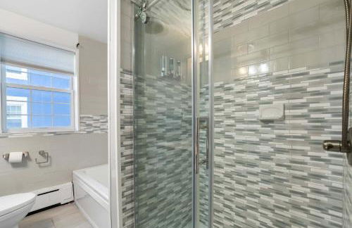 Oversized Family Beach Block Duplex with Game Room - Foto 29