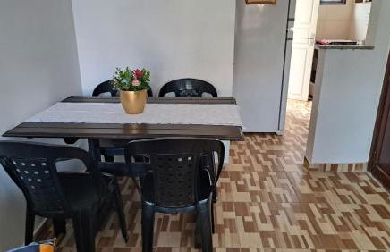 Aconchegante casa à beira da praia - Foto 9