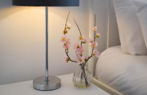 Alverstoke Manor - family home with pool table - Photo 36