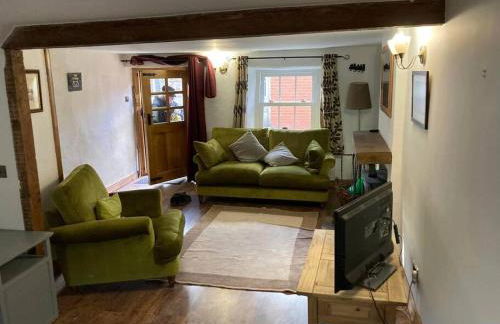 Mill Cottage, Upper Hulme - Photo 3