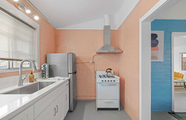 Fable by Avantstay 2 Unique Spaces, w/ Bowling, Hot Tub, Fire Pit, Large Yard - Photo 24