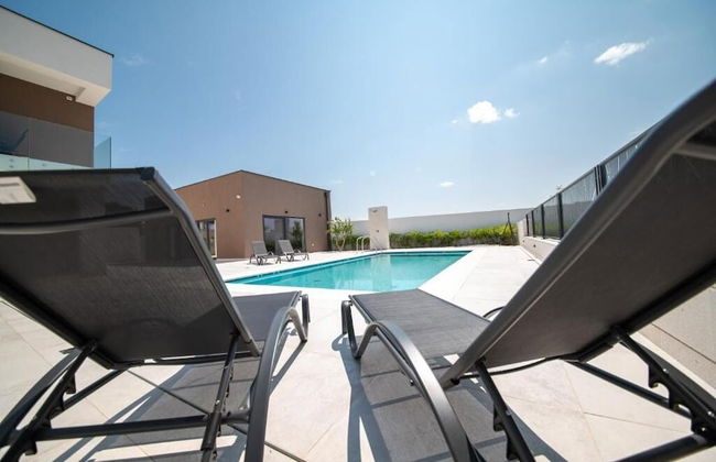 Vrsi Beautiful Apartments With Pool - A2 - Photo 16