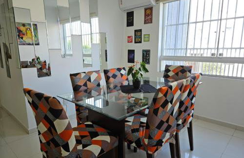 Apartamento centralizado à poucas quadras do mar. - Foto 4