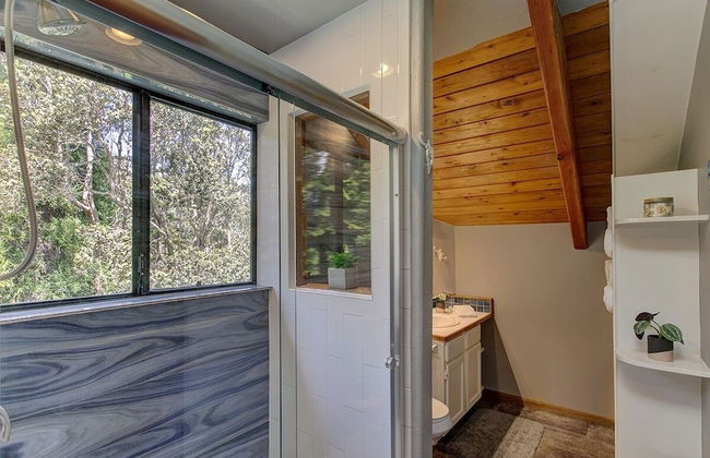 Halehikiola 3 Bedroom Home by RedAwning - Photo 16