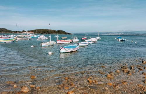 Six Fours les Plages - Le Brusc - Studio vue mer, climatisé - Foto 18