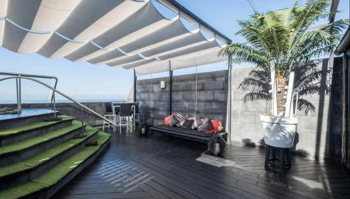 Ático con jacuzzi frente al mar de 2 habitaciones - Foto 3