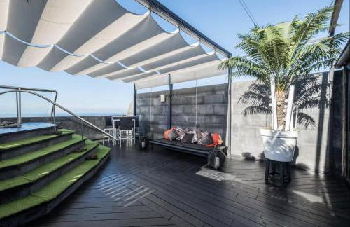 Ático con jacuzzi frente al mar de 2 habitaciones - Foto 3