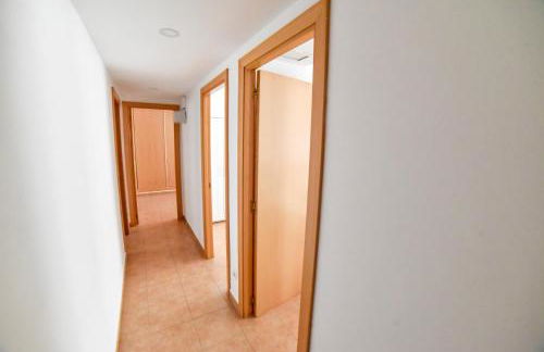 Amplio con Parking, Club y Piscina junto a Sevilla - Photo 9