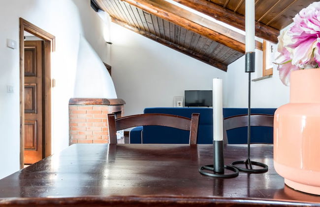 JOIVY Big Wooden Apartment for 6 near Milano Center - Photo 12