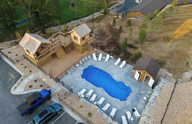 A Birds Eye Bridge View - 5 BDR w/ Private Hot Tub - Foto 65