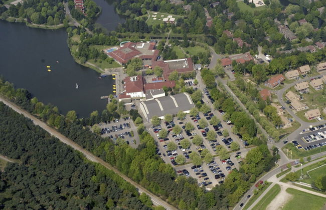 Restyled Bungalow with Dishwasher near Nature Reserve - Photo 29