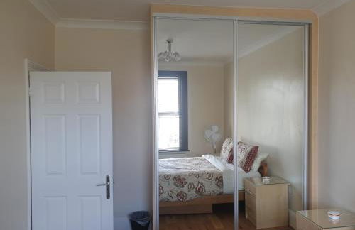 London Luxury Apartments 5 min walk from Ilford Station, with FREE PARKING FREE WIFI - Foto 53