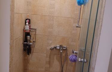 Apartment with a garden, BBQ, swimming pool and jacuzzi - Foto 21