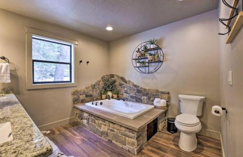 Sled Hill and Hot Tub Access McCall Family Cabin! - Foto 16