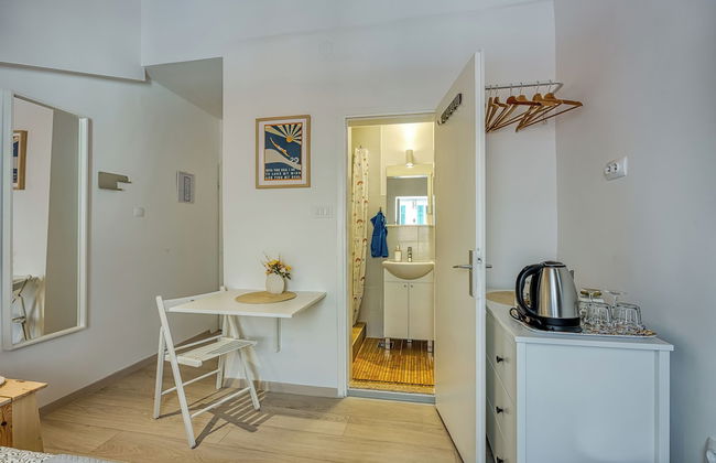 Lasta 10 Losinj Town Studio Apartment - Photo 21