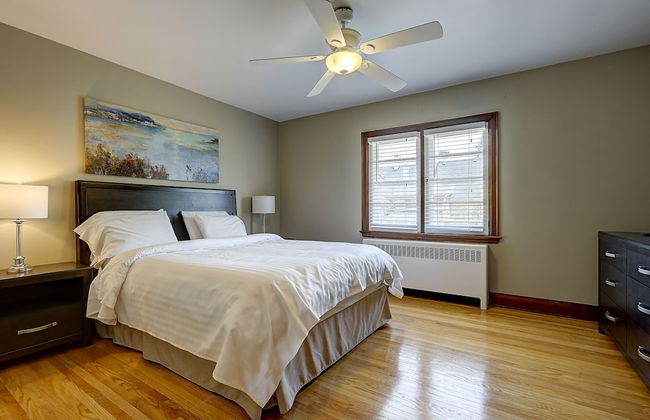 Parkside House - Photo 2