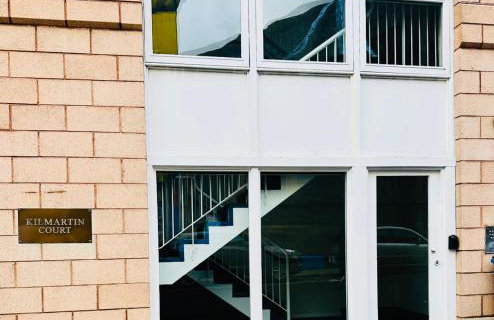 Kilmartin Court Apartments - No3 By The Sea & No2 With A View - free parking - Foto 48