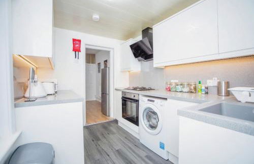 3 bedroom-Contractors-Professionals - Foto 15