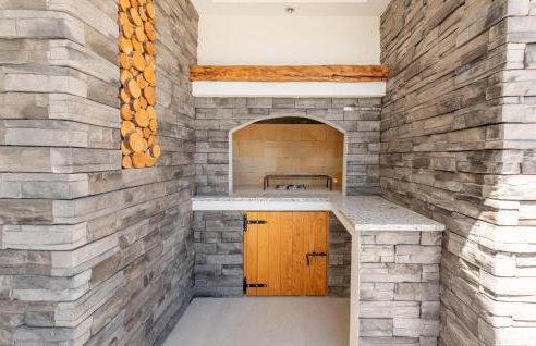 Lovely Home In Debelo Brdo With Sauna - Photo 17
