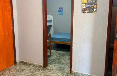 Residencial Casas 1 e 2 quartos Tv Ar Estacionamento Wifi Próximo ao Centro e Paraguai - Foto 26