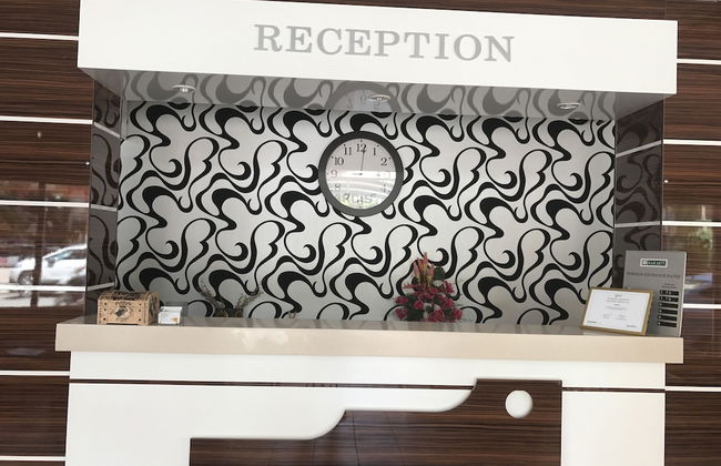 Narcis Apart Hotel - Photo 2