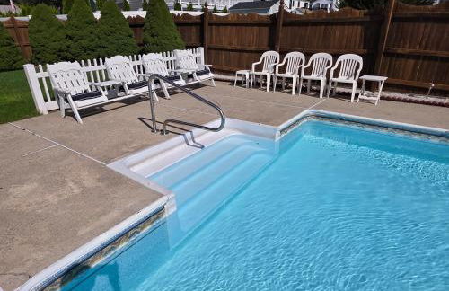 Neptune City 4BR | Private Pool + Sunset Views - Foto 17