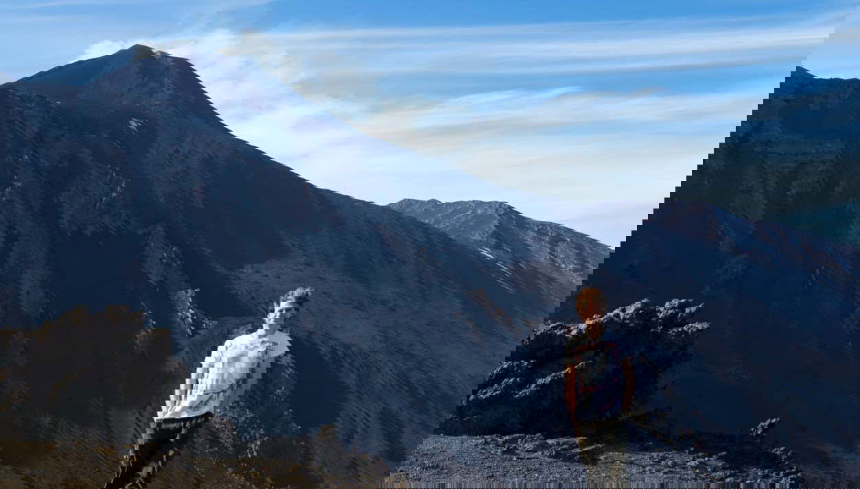 Ruta privada de senderismo por el Etna y el valle del Bove - Foto 1