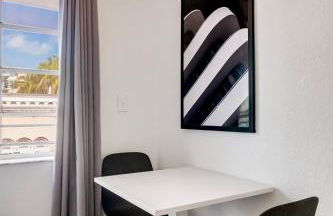 Best location by the Beach ! Free WiFi - TV - All amenities - Foto 20