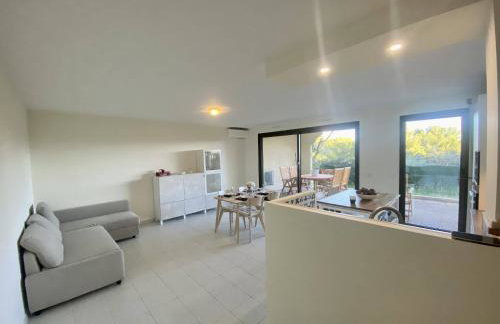 Nice Ouest- 2P au Calme, Piscine, AC - Photo 9