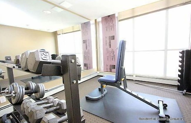 Regal Suites - Riverfront - Photo 20