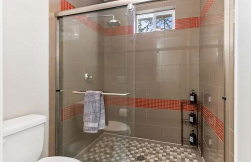 Luxury Lake Waterfront Retreat - Foto 38