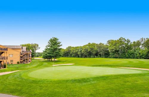 Condo On the Green - Foto 36