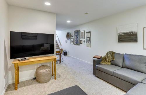 Pet Friendly Galena TH with Views and Indoor Pool! - Foto 14