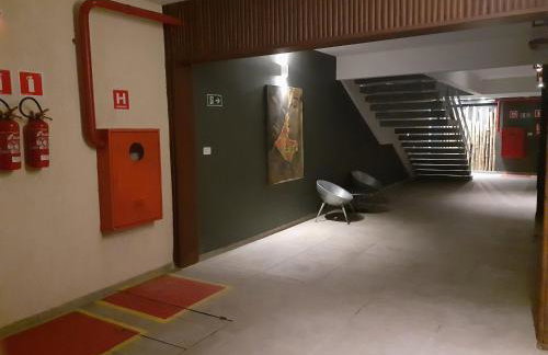 FLAT ENCANTADOR A UM PASSO DA PRAIA - Foto 17