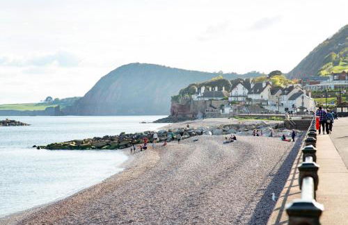 The Snug at Ascerton - Photo 9